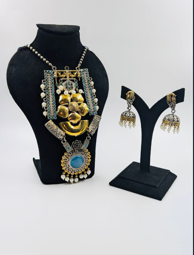 Blue Floral Necklace